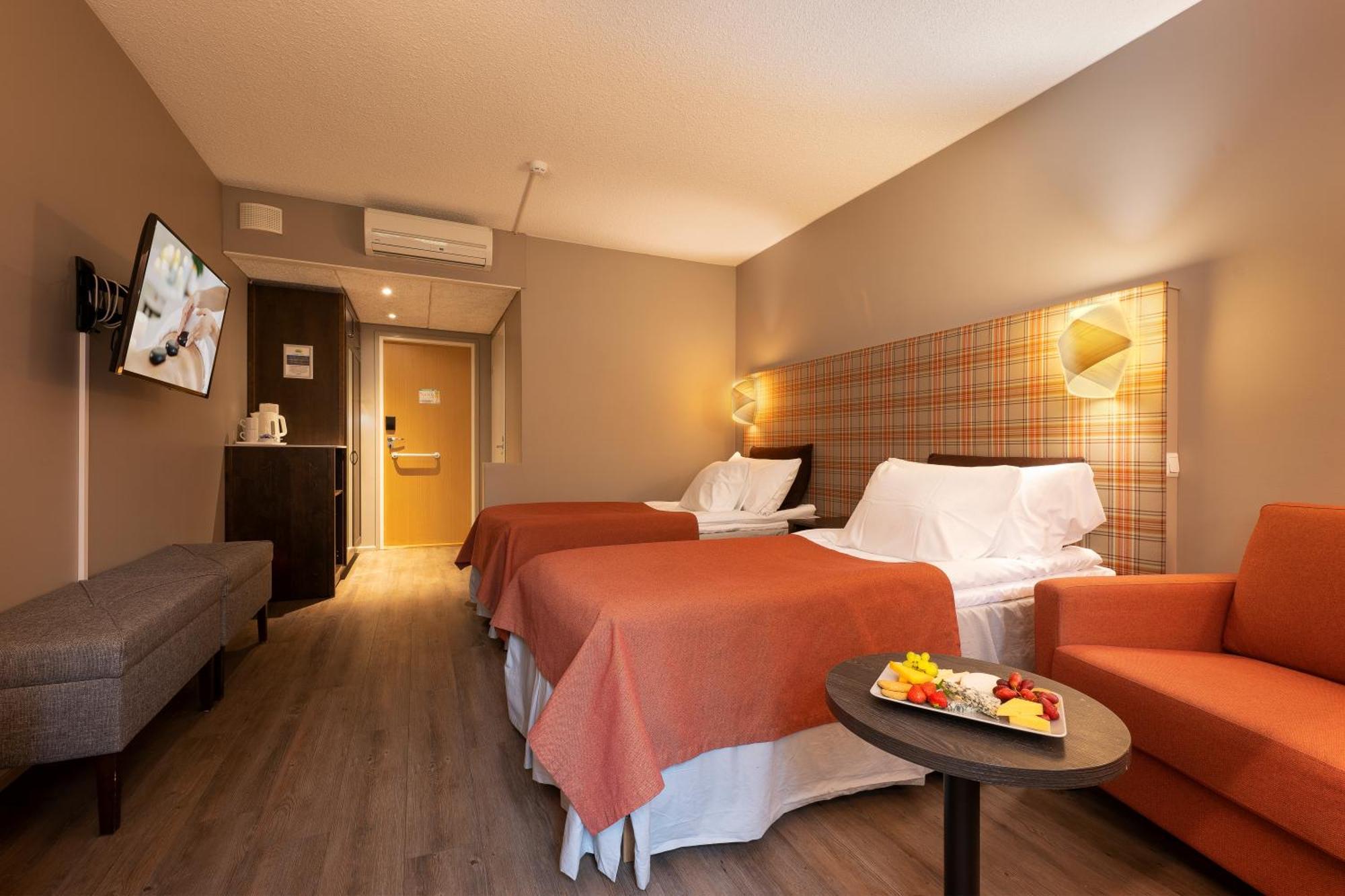 Spa Hotel Runni Iisalmi Ngoại thất bức ảnh